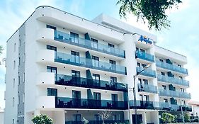 Atmosphere By The Sea